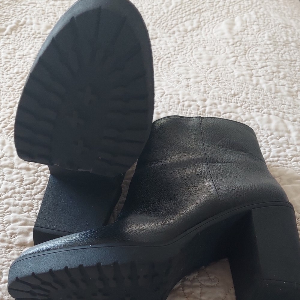 Winter boots